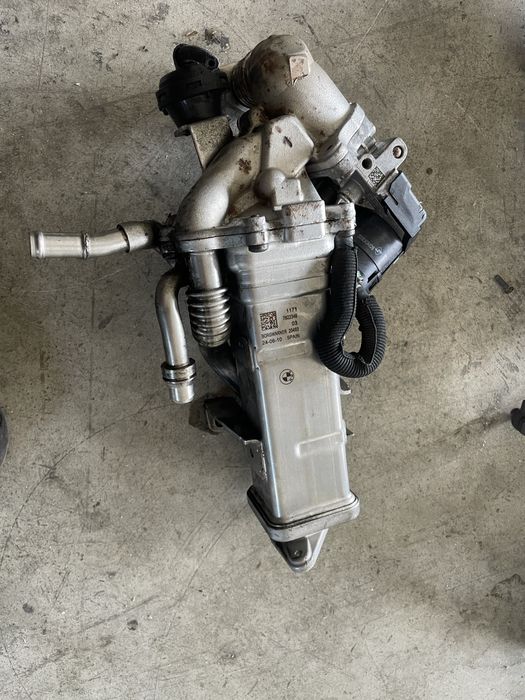 Racitor gaze egr BMW motor 3.0 N57D30B 4.0 x5 x6 f10 f07 f01 f15 f16