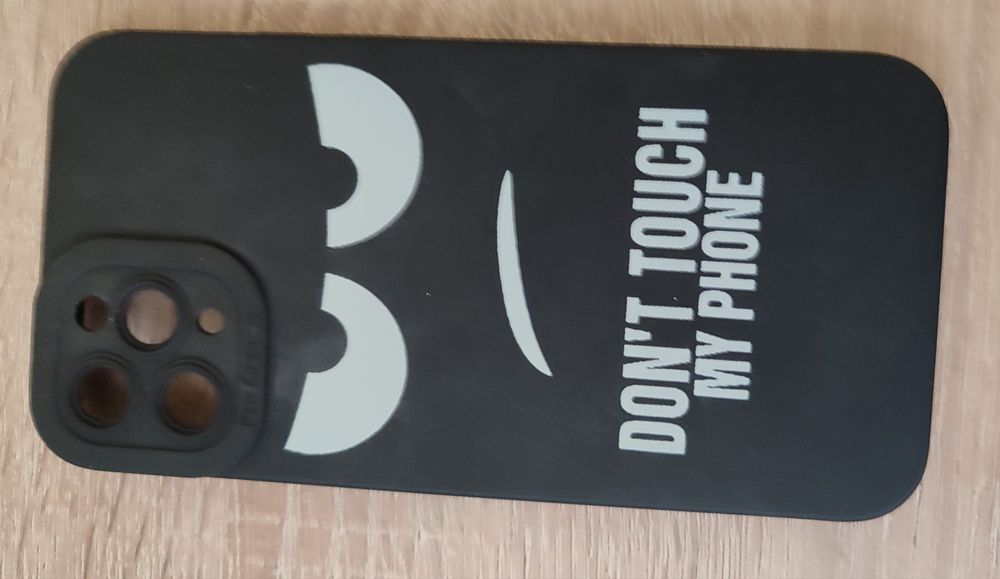 iPhone 11 pro продавам