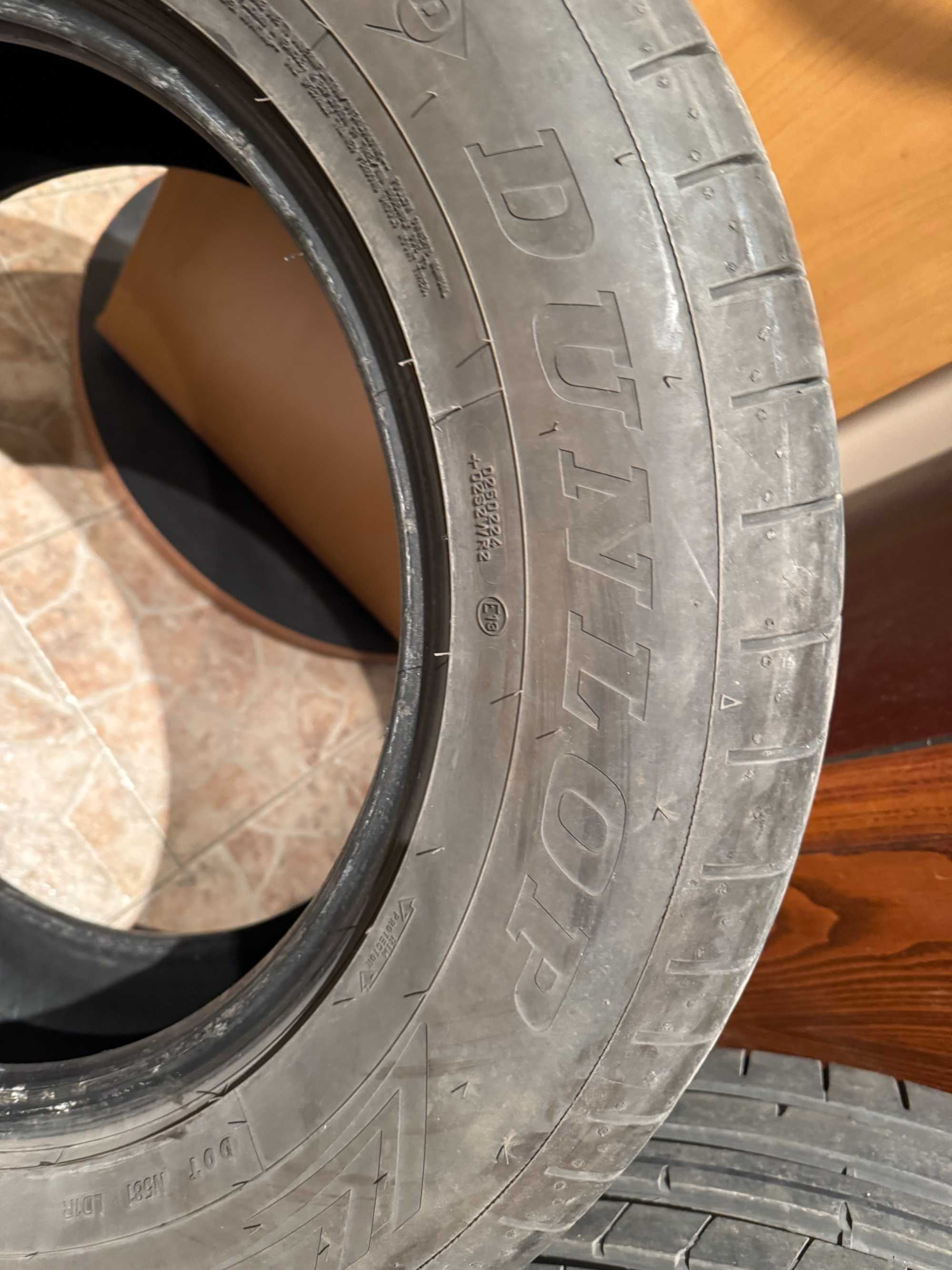 Летни гуми 4бр 235/65 R17 108V DUNLOP SUV