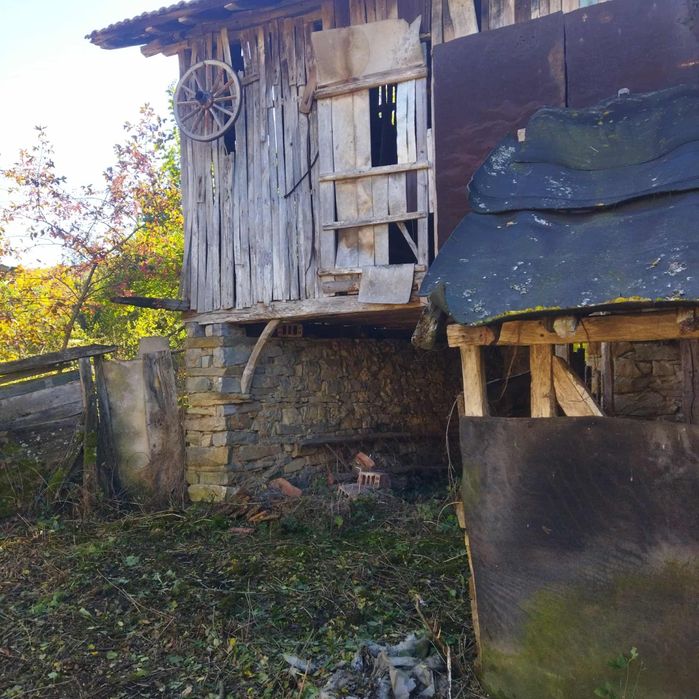 Къща в село Микре