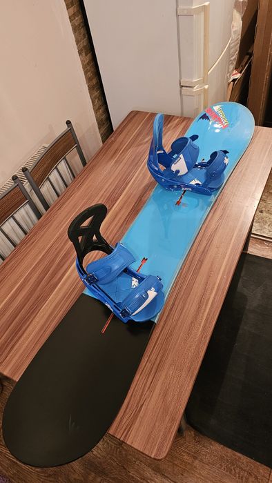 Placa Snowboard Burton Sherlock 163 cu Legaturi Burton Custom L