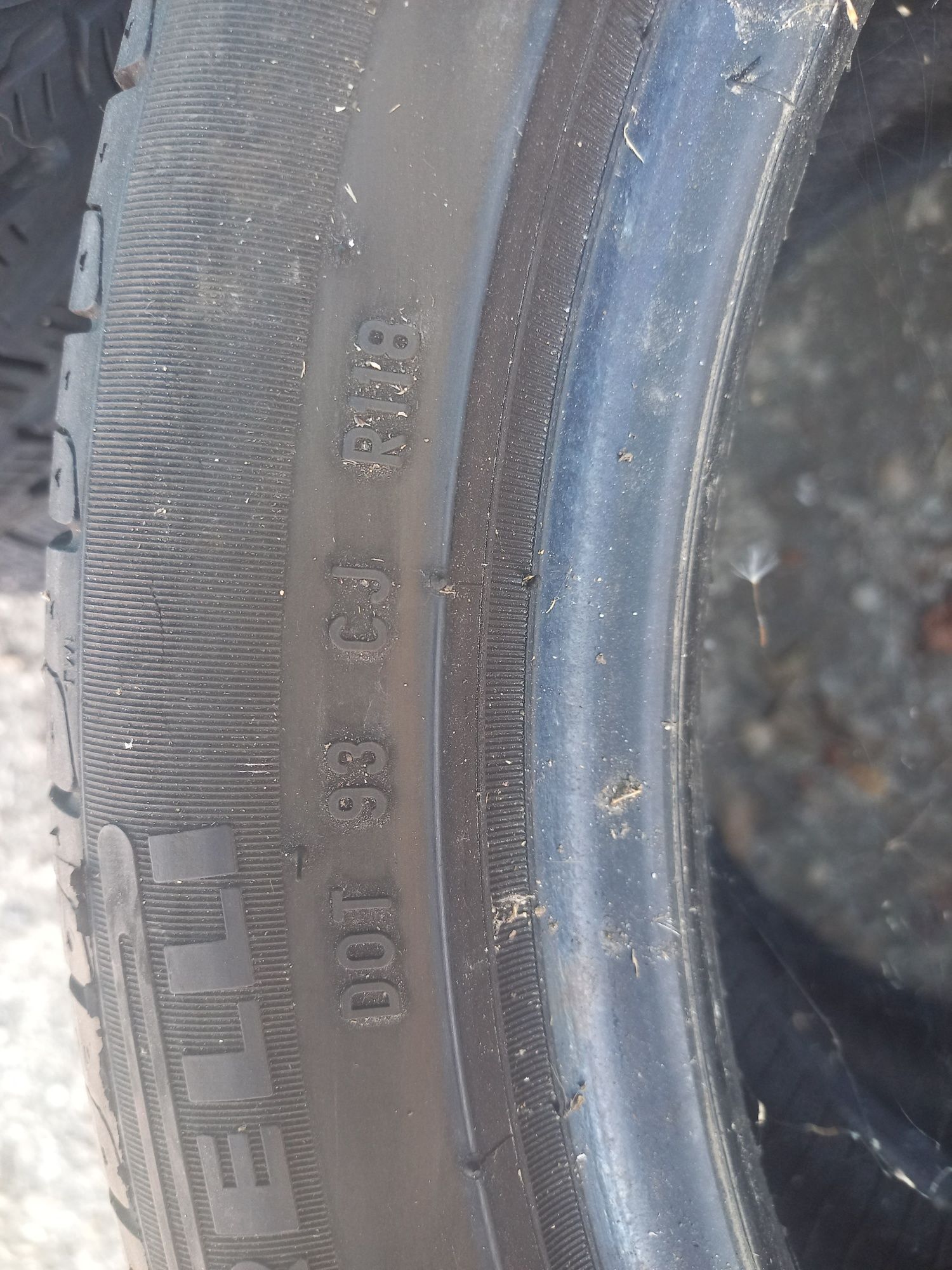 Pirelli 225/45/17 - 2 броя летни