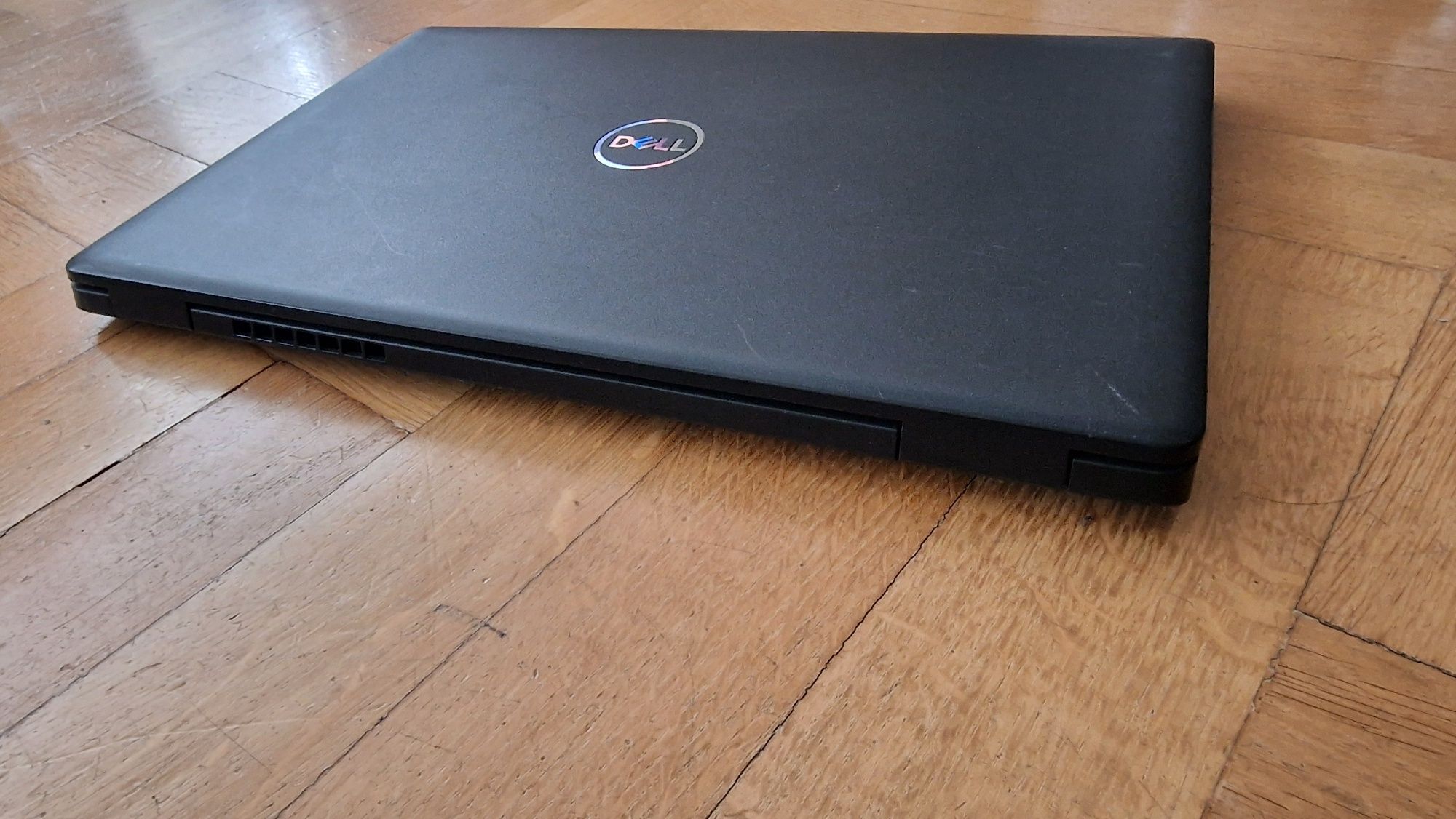 Dell Latitude 3520 15.6" i5-1145G7 32gb RAM 512GB SSD NVME Windows 11
