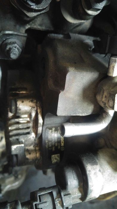 Pompa inalte 1.7 cdti opel astra j astra g corsa c meriva a 0445010086 8973279242