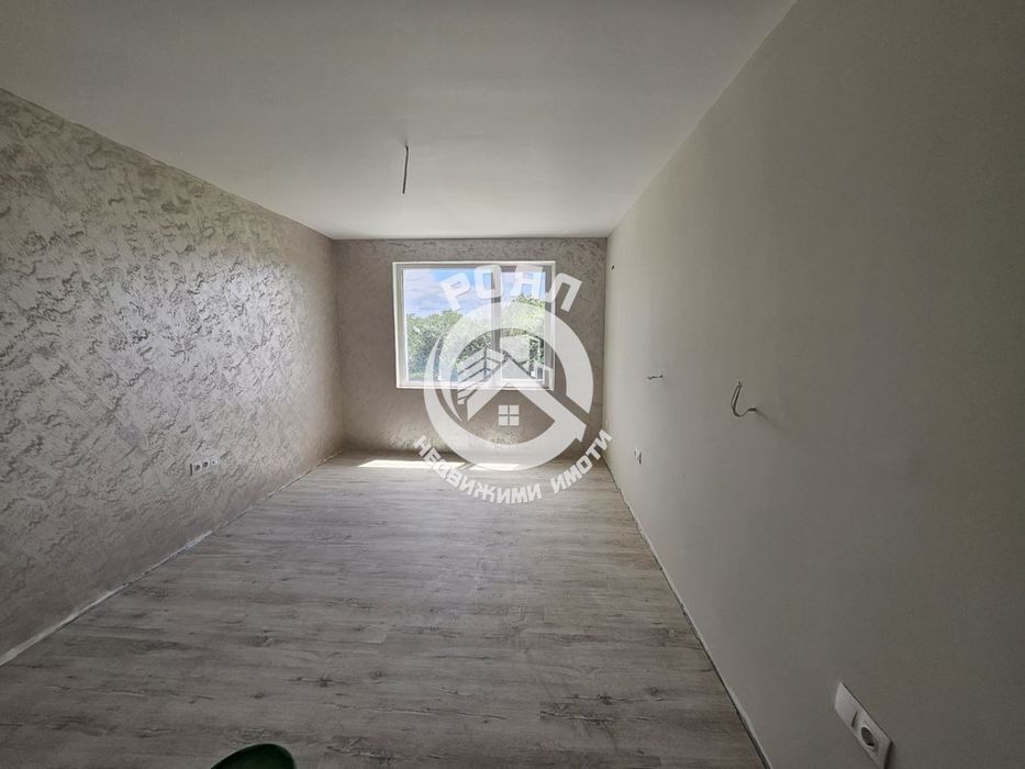 Продава се Двустаен апартамент в с. Стряма, Област Пловдив - 81 кв.м за 889 €/кв.м - Снимка #8