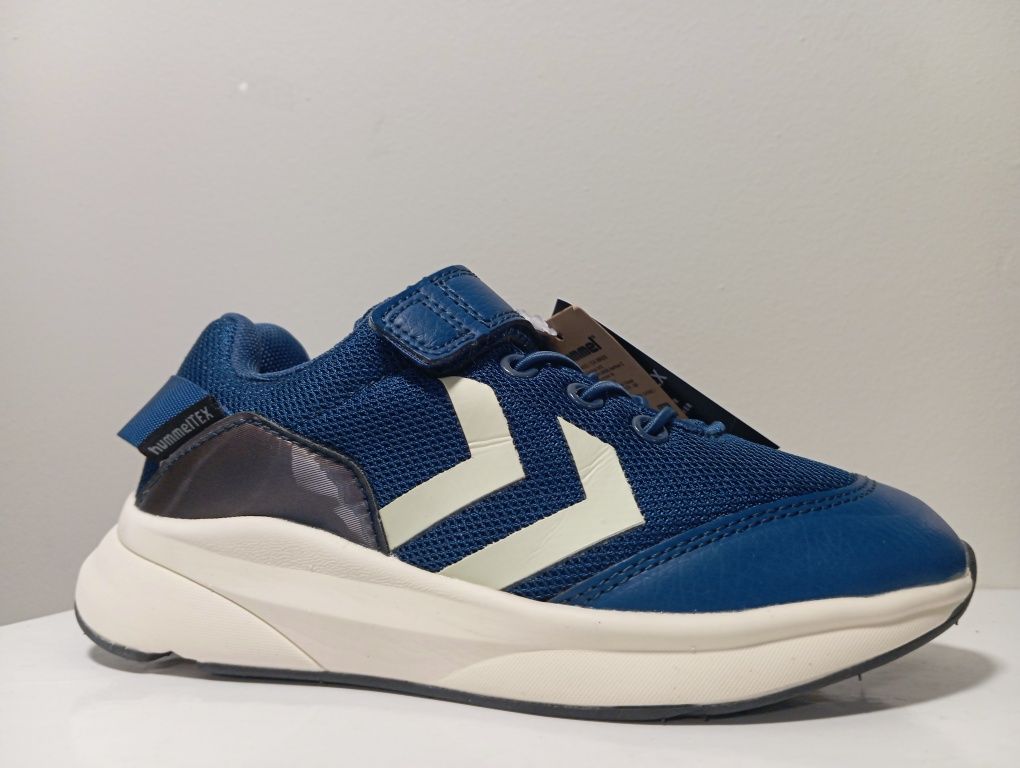 Детски маратонки в номер 30 Непромокаеми Hummel