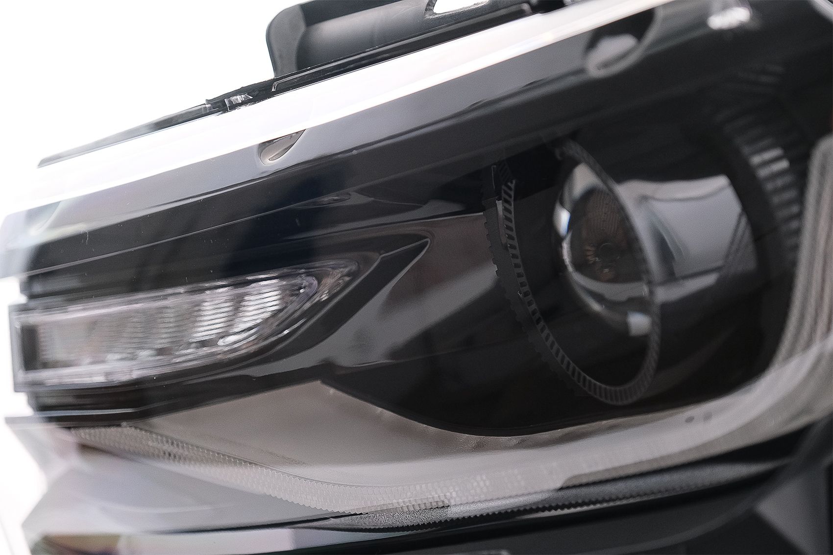 Faruri LED DRL Chevrolet Camaro (2014-2015) cu Semnal Dinamic