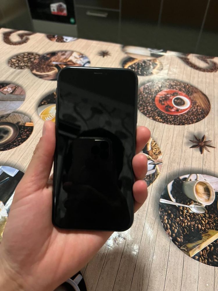 iPhone 11 128GB