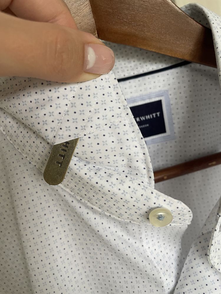 Camasa noua. Material usor de calcat. Charles Tyrwhitt XL-XXL