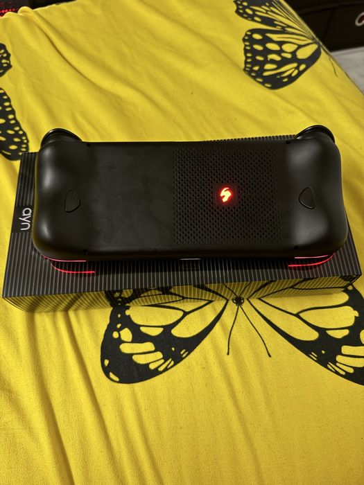 Ayn Loki 6600u 512gb