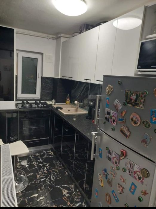 Vând apartament 2 camere