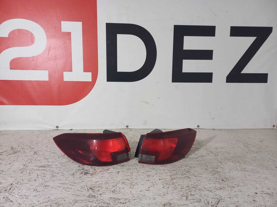 Triple stopuri stanga dreapta Opel Astra K 2017 combi