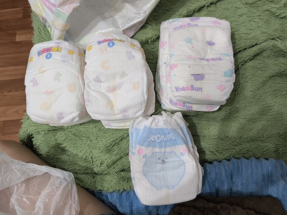 Продам памперсы для новорожденных