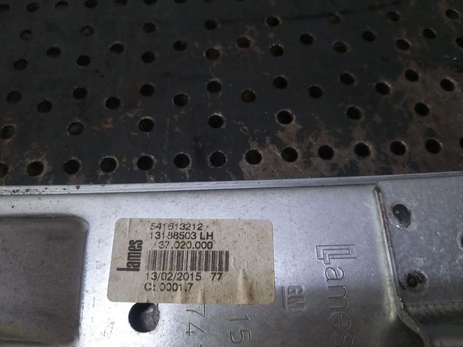 Macara manuala stanga spate opel corsa e x10 541613212 13188503lh 37020000