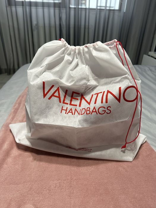 Geanta Valentino