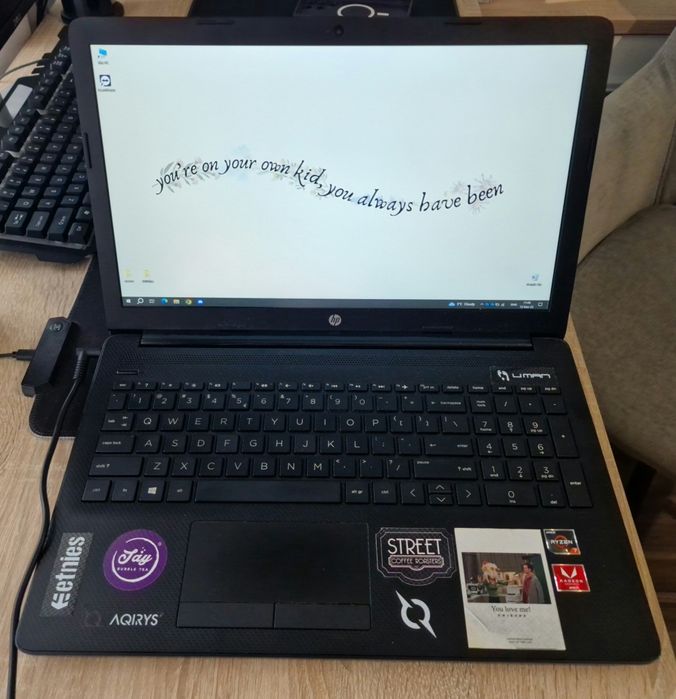 Laptop HP 15 – AMD Ryzen 7, 16GB RAM, 256GB SSD + 1TB HDD