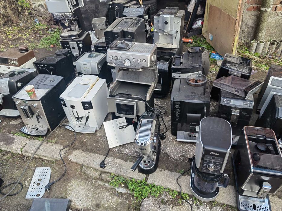 Продавам 60броя кафемашини роботи Делонги, Круп, Нивома, Юра, Филипс,