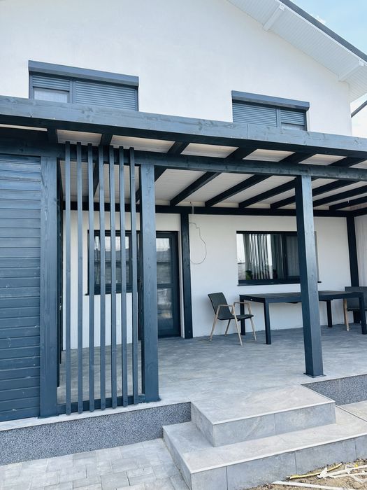 Terasa moderna din lemn