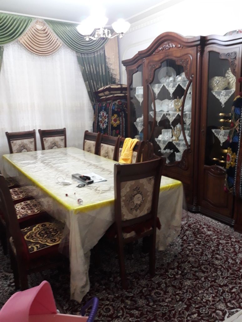 Qora qamish 2/1 da 5 xonali kvartira sotaman