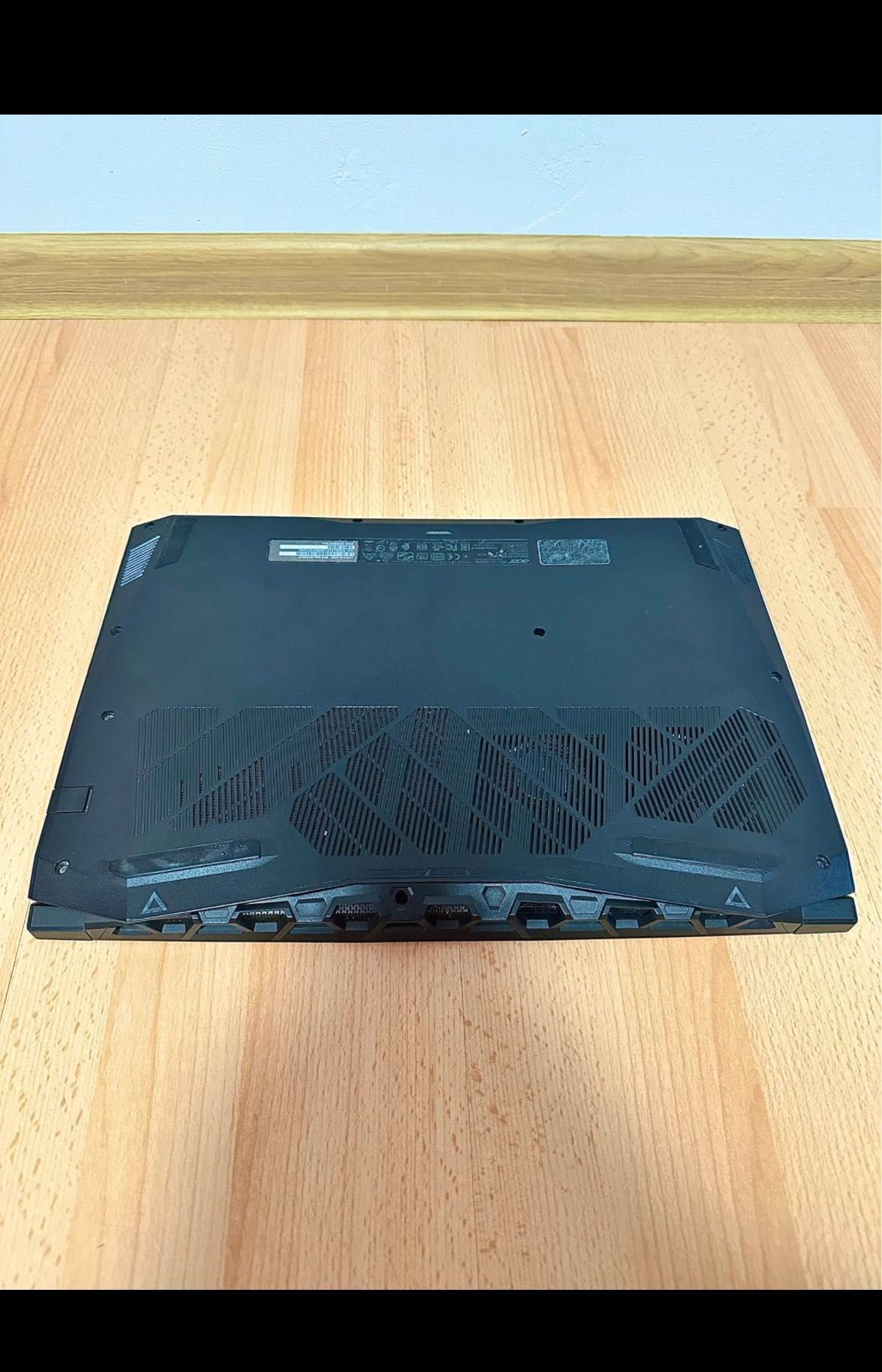 Acer Nitro 5 спешно