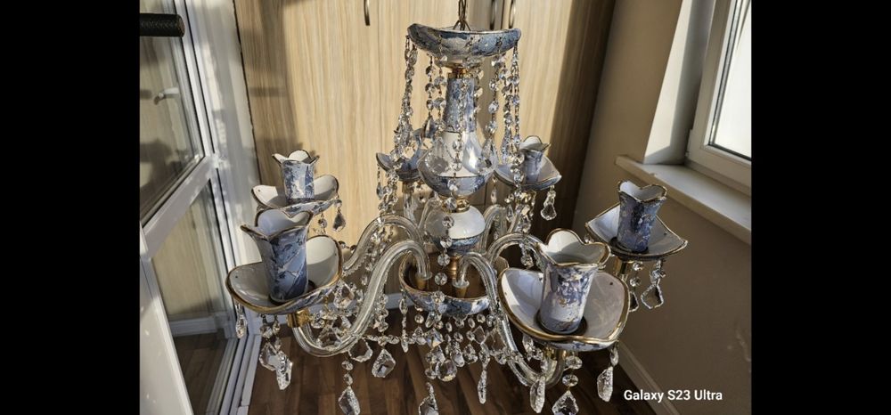 Продам  хрустальную люстру ЧЕХИЯ