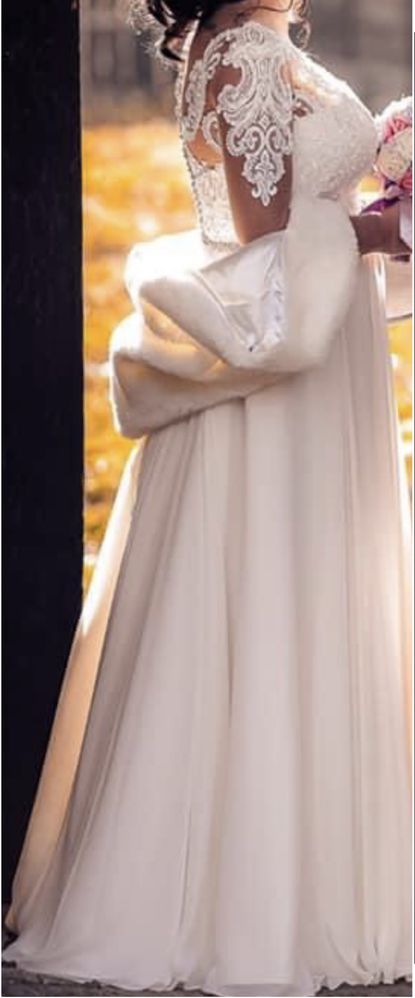 Vând rochie de mireasă, model Valerie Marriage