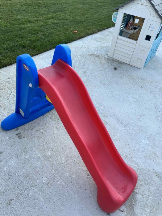 Tobogan little tikes