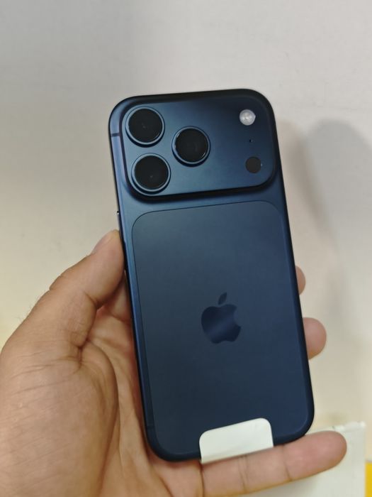 17 Pro 256 GB Nou Neactivat