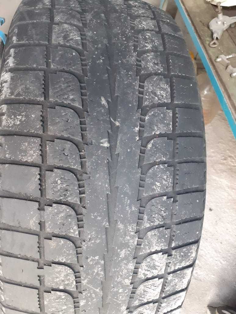 Продам резину 285/65 R17