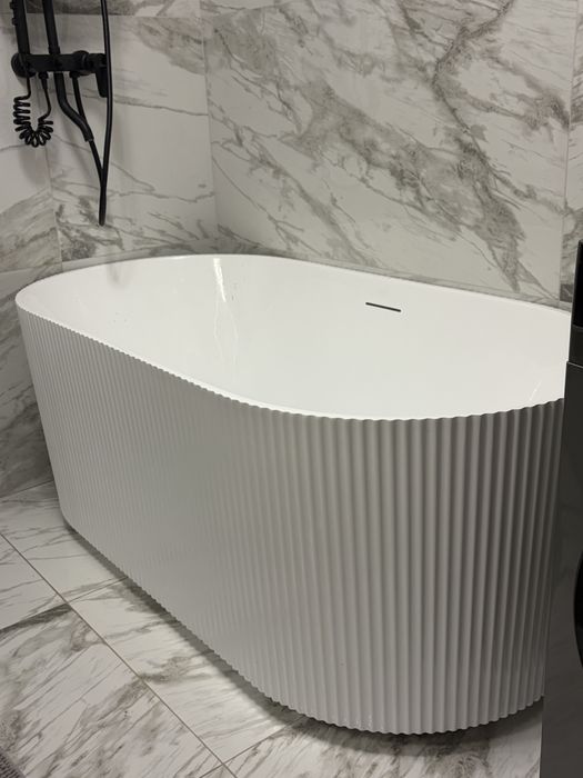 Cada baie freestanding