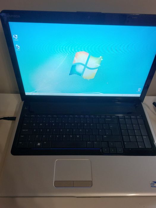 Dell Inspiron 1750 - Лаптоп - използван
