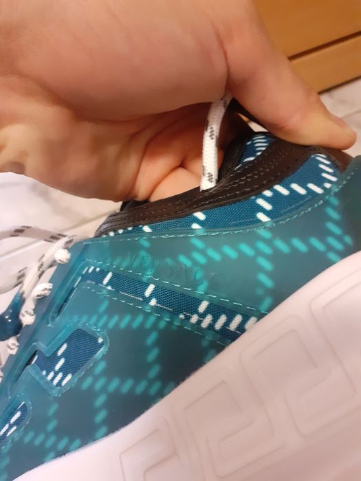Versace chain reaction blue