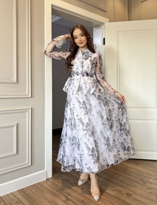 Продам качественное платье в идеальном состоянии.