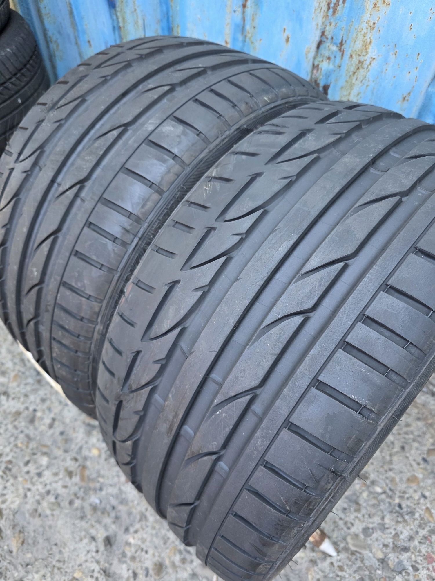 Anvelope Vară Noi 255.35.18 Bridgestone
