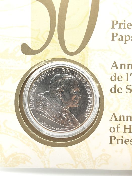 Сребро - 50 години от свещеническото ръкополагане на Йоан Павел II
