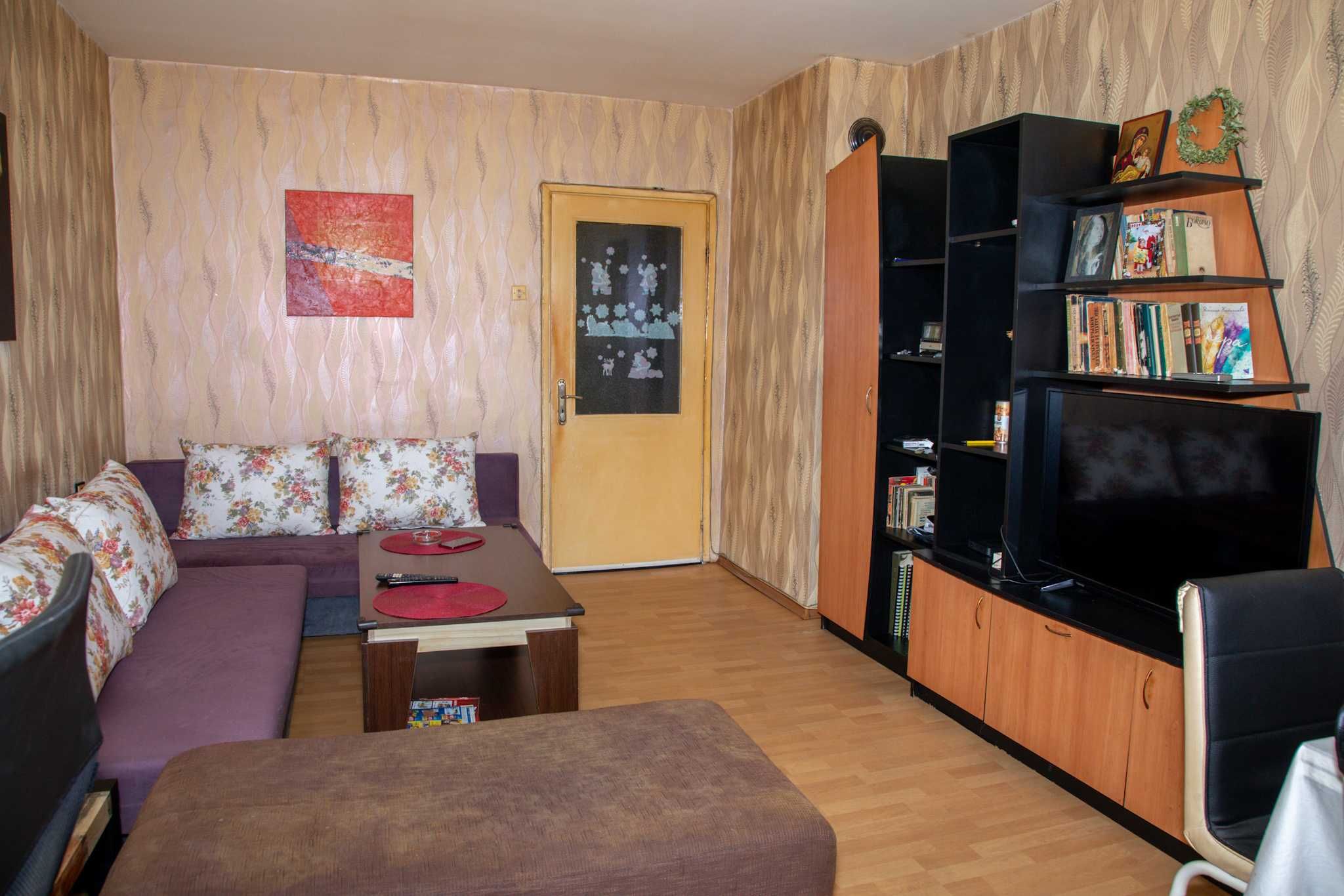 Тристаен апартамент в Каменица 2