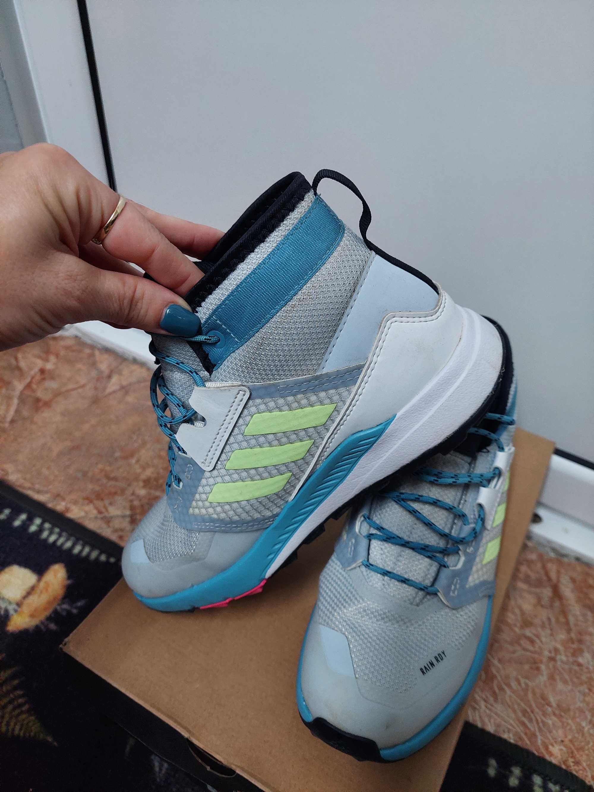 Adidas Terex маратонки