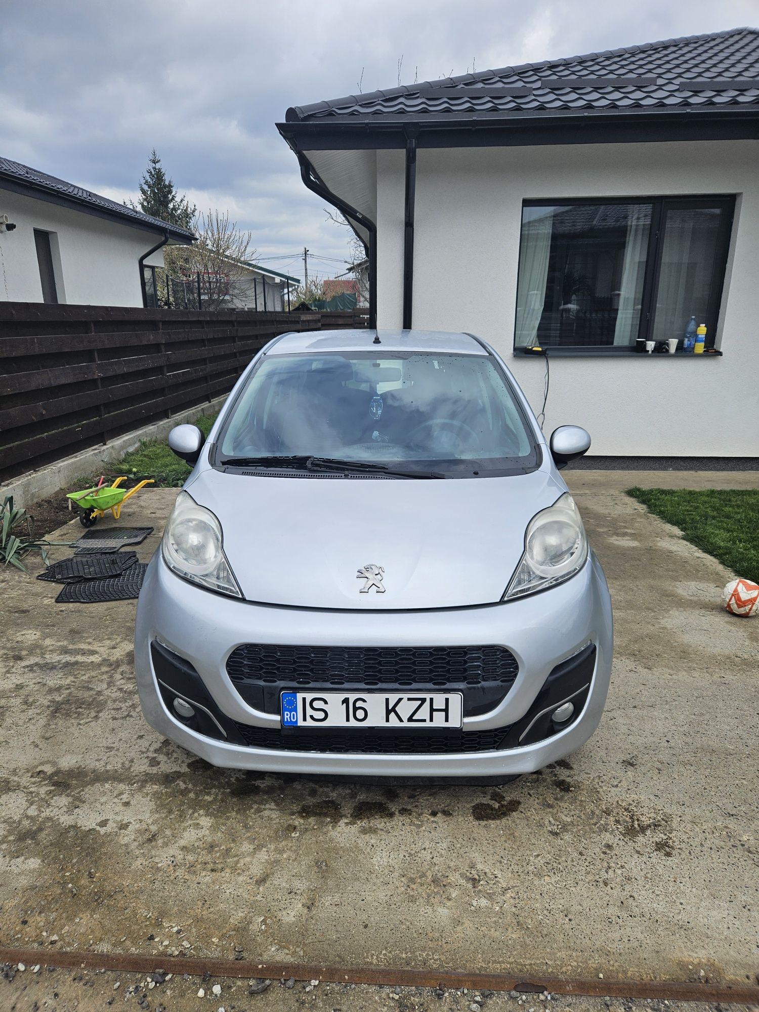Peugeot 107 benzina 1.0
