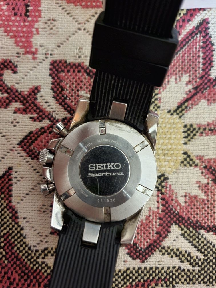 Продам мужские часы Seiko Sportura