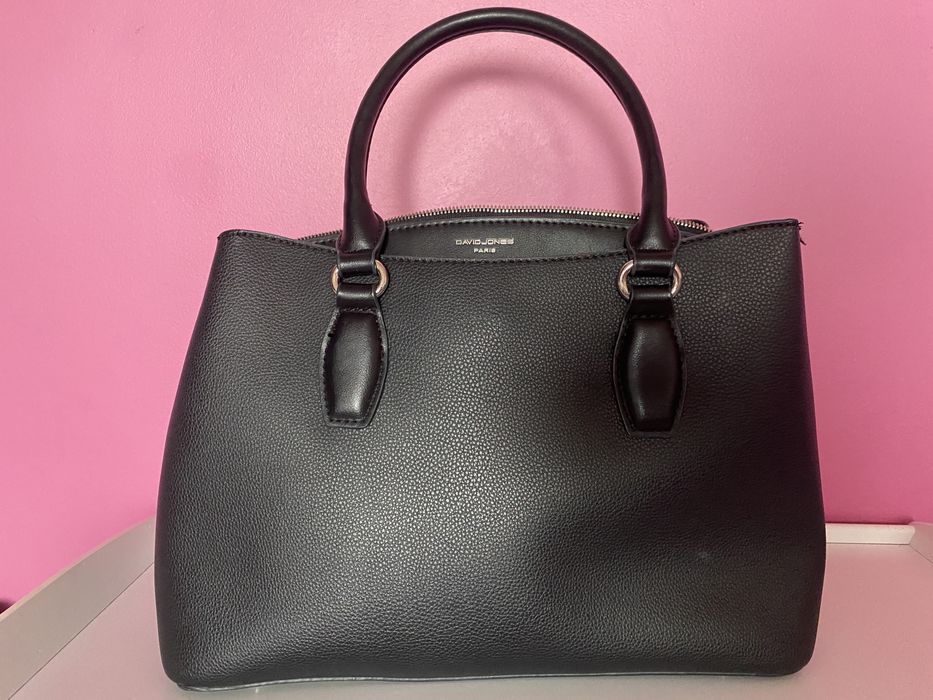Дамска чанта David Jones