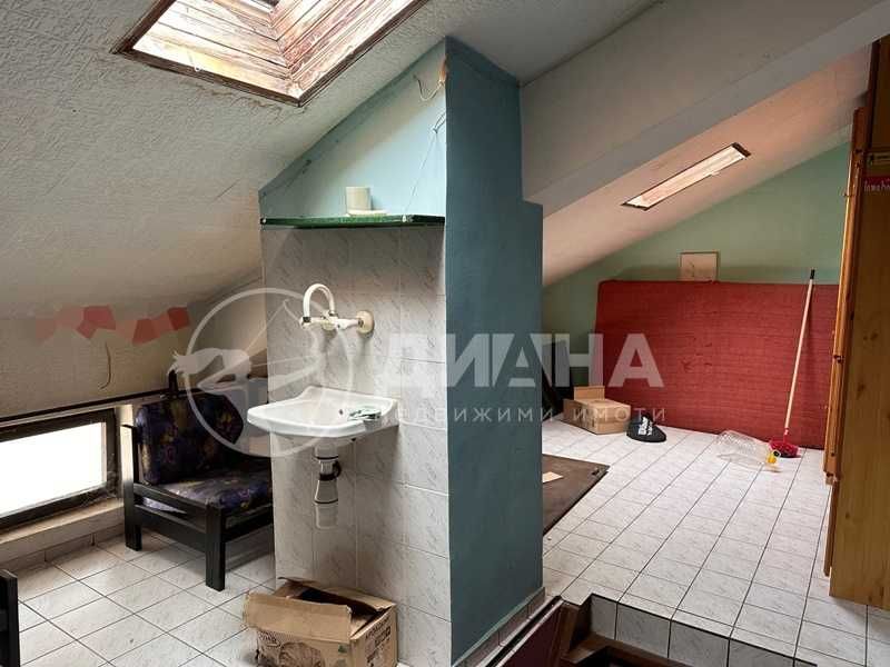 Продава се Четиристаен апартамент в Пловдив, Център - 140 кв.м за 1750 €/кв.м - Снимка #11