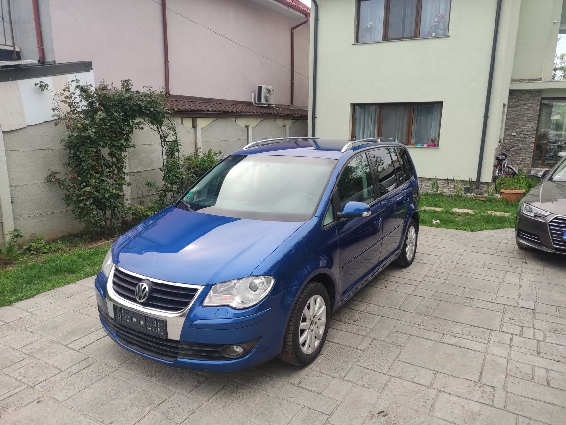 Vw Touran DSG  1.9.  fab. 2008