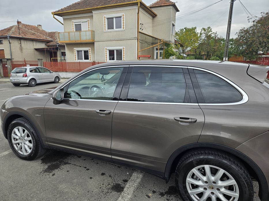 Vand Porche Cayenne 3.0 Diesel 245 CP