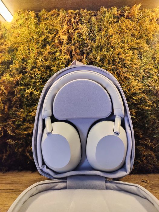 Căști Over Ear Sony WH-1000XM5 Bej