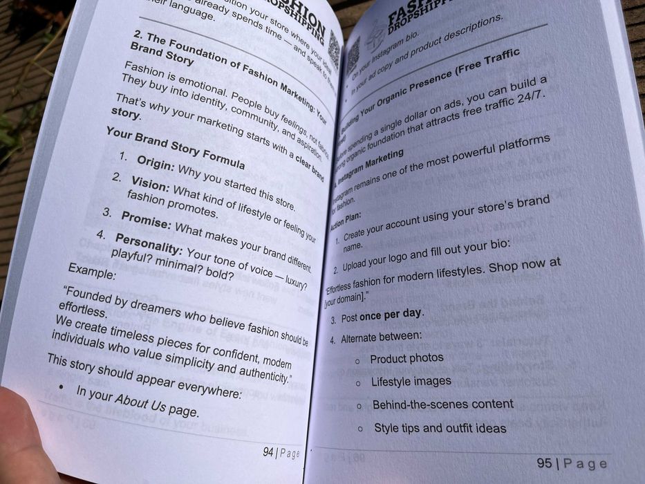 Книга за дропшипинг на дрехи и мода със Shopify (Английски език)