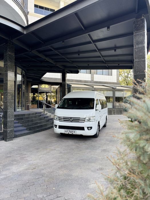 Ichki turizm komfort transport hizmati mikroaftobus 12 va 15 talik