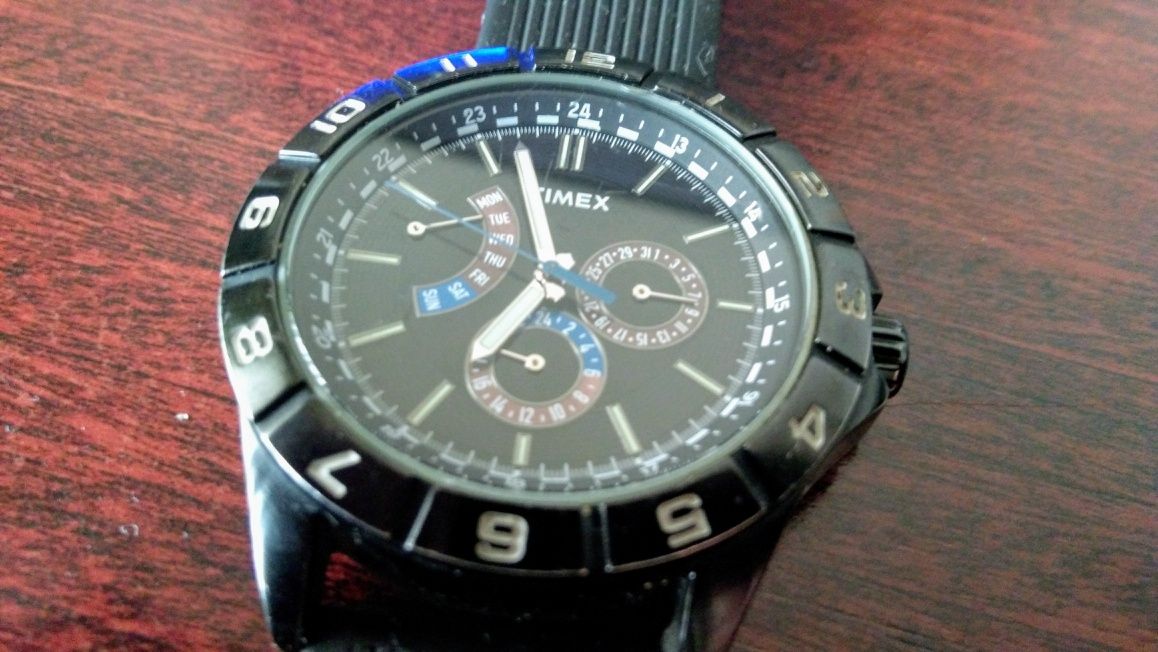 Vând ceas Timex