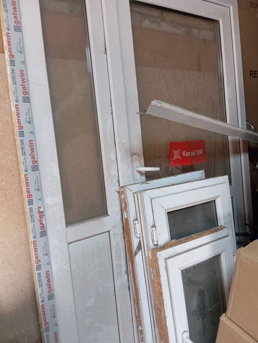 Пластик терезе,есік