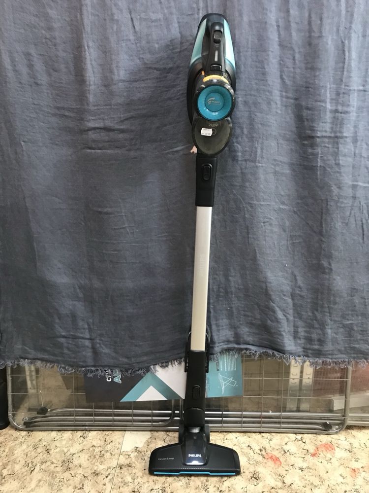 Вертикална прахосмукачка Philips SPEEDPRO Aqua 3in1