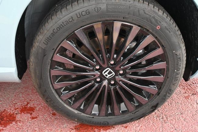 Продаю Honda e:NP1 (макс. комплектация BLOOMING EDITION) — как новая!